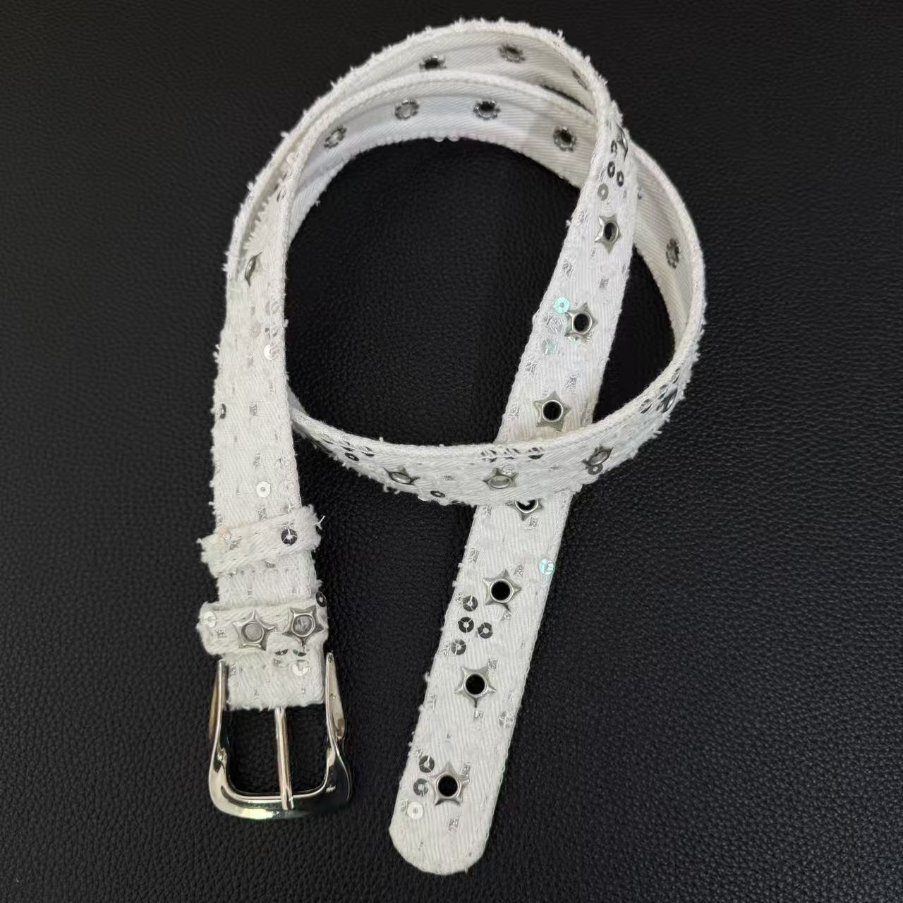 Retro star-shaped rivet belt without holes