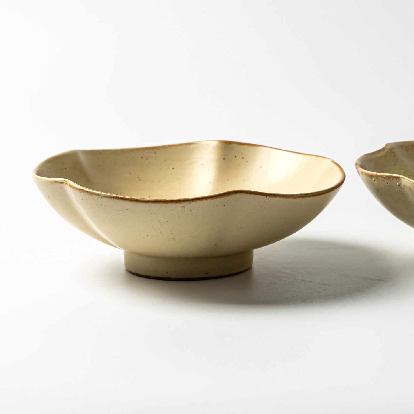 Retro Stoneware Petal Bowl Japanese Style Tableware