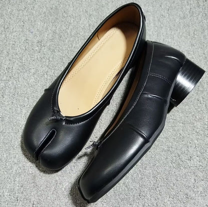 Retro Thick Heel Pleated Pig's Trotters Shoes
