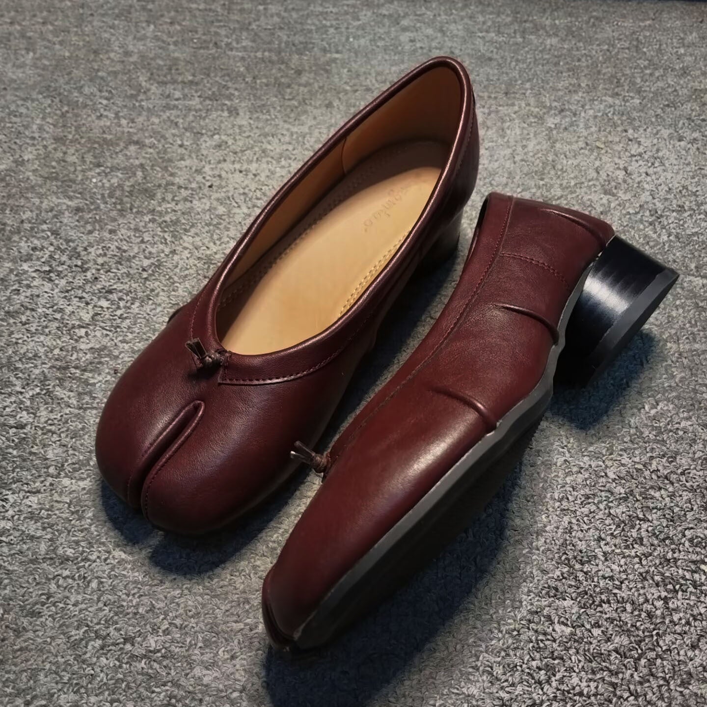 Retro Thick Heel Pleated Pig's Trotters Shoes