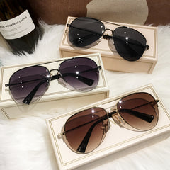 Gun Frame Black Gray Lens