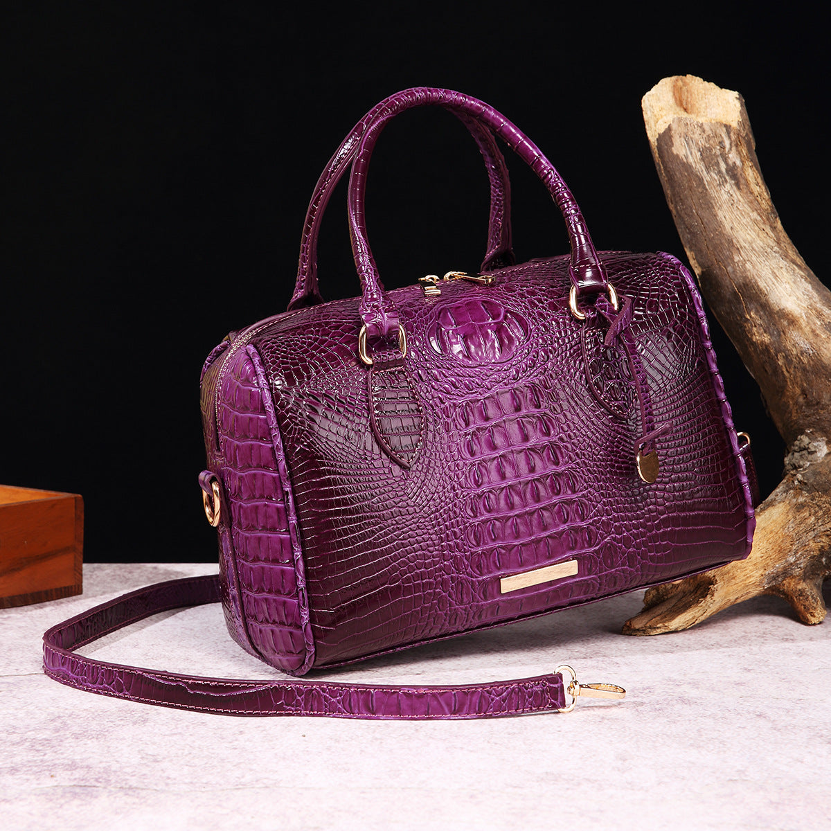 Retro travel women's bag