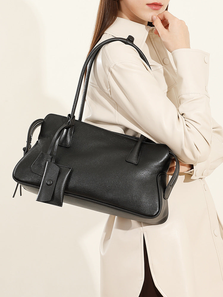 Retro trend leather bag