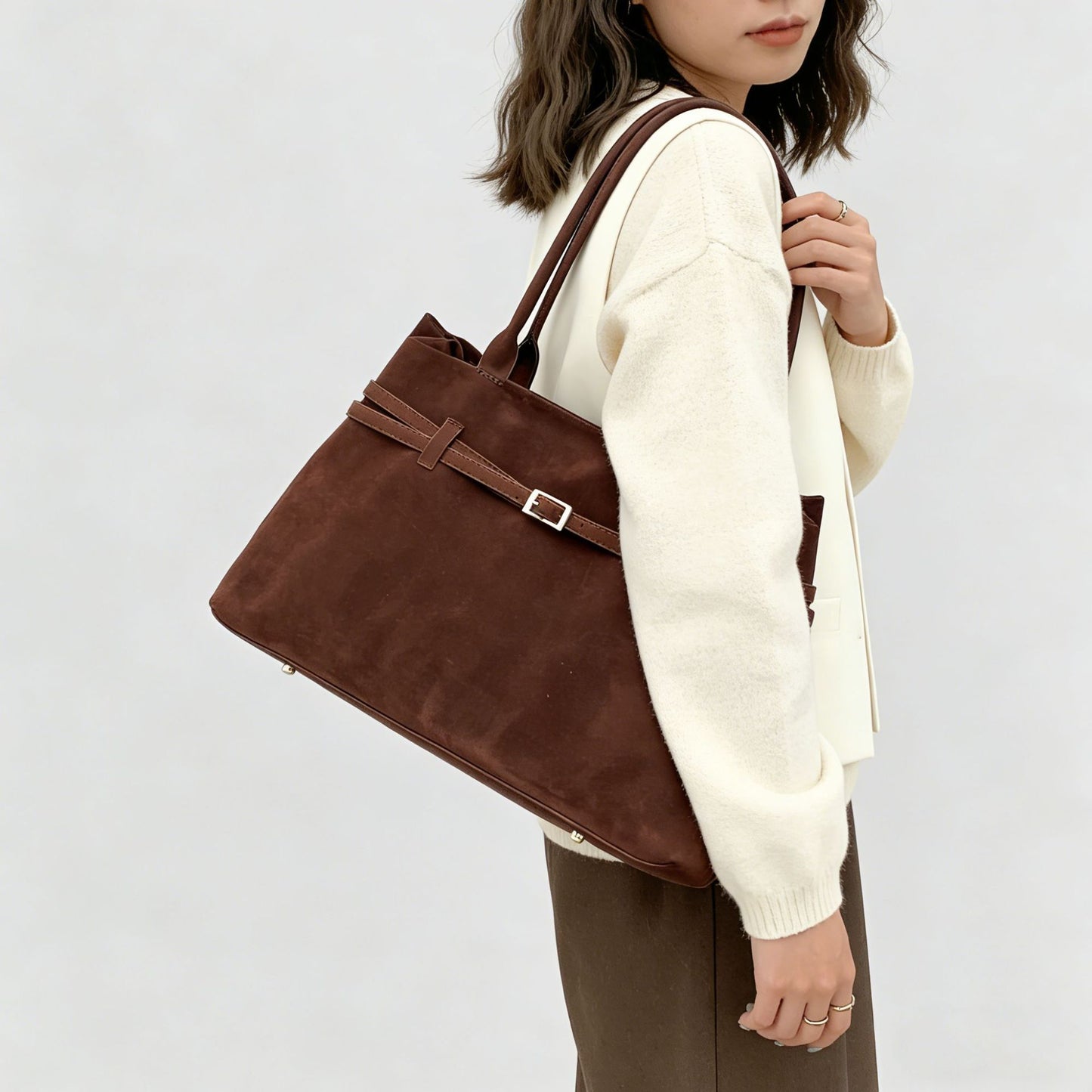 Retro velvet handbag