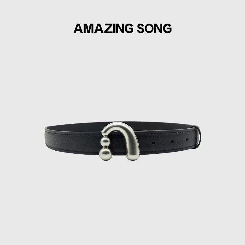 Retro versatile buttoned leather belt