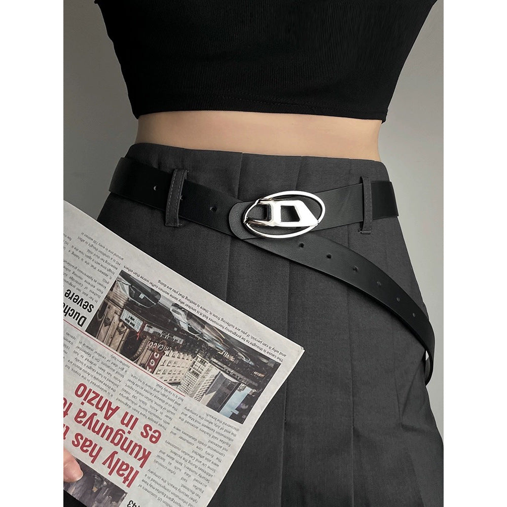 Retro versatile buttoned leather belt