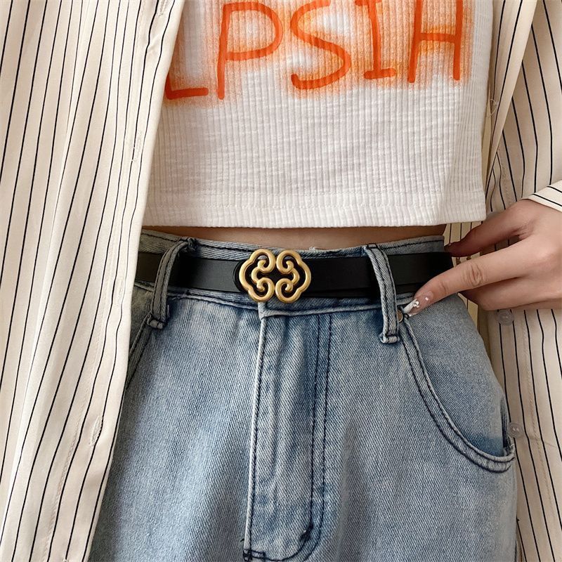 Retro versatile buttoned leather belt
