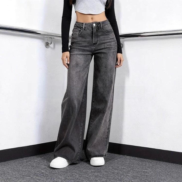Retro Washed Denim Straight Leg Jeans