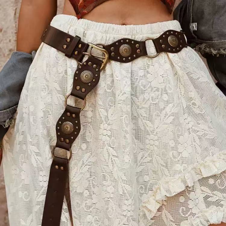 Retro Women's Belt with Rivet Design