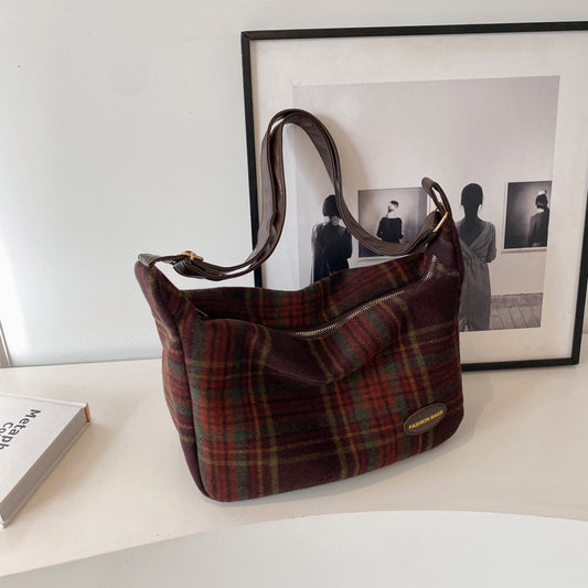 Retro Woolen Plaid Shoulder Bag