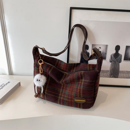 Retro Woolen Plaid Shoulder Bag