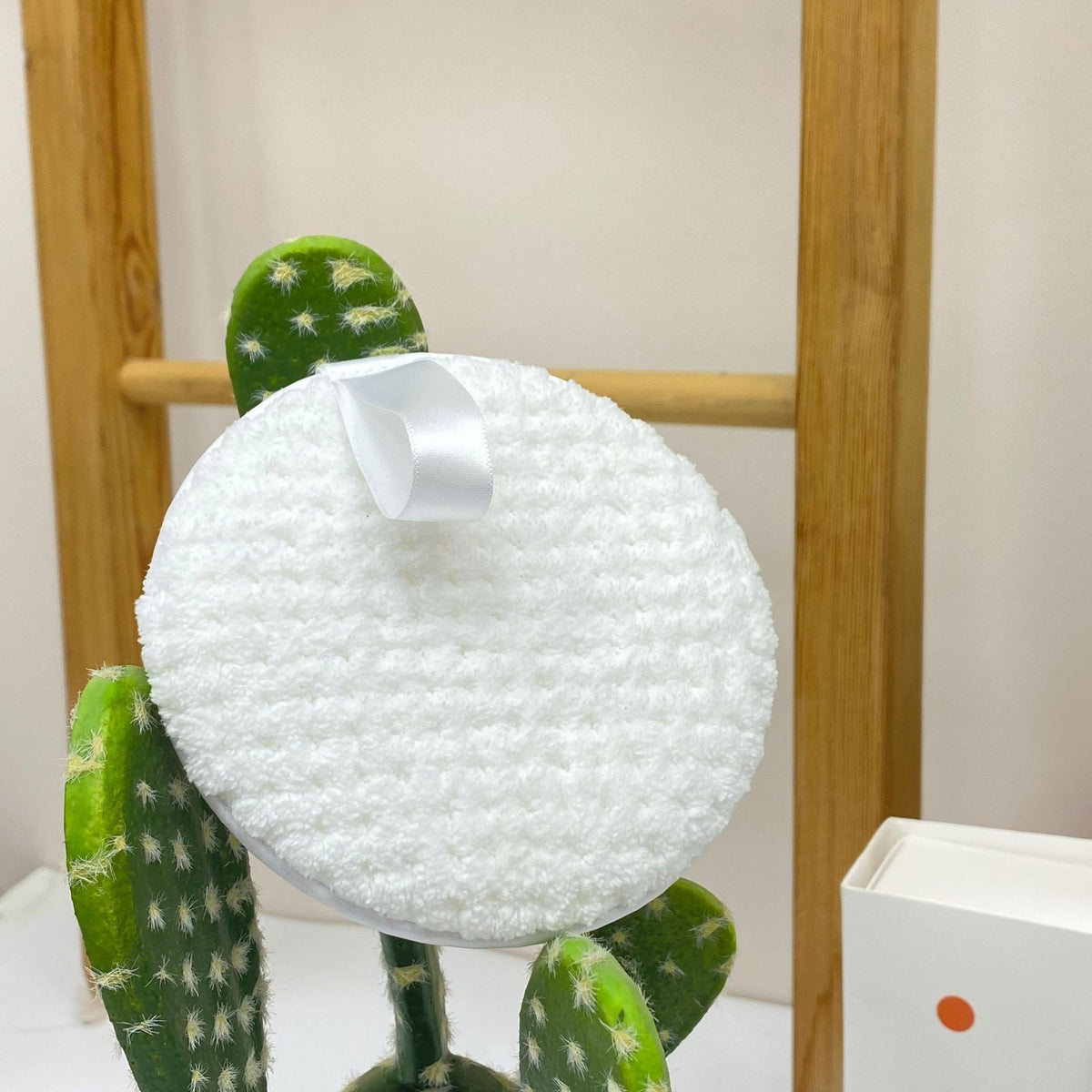 Reusable Microfiber Cleansing Puff