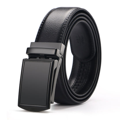 Reverse pull buckle belt
