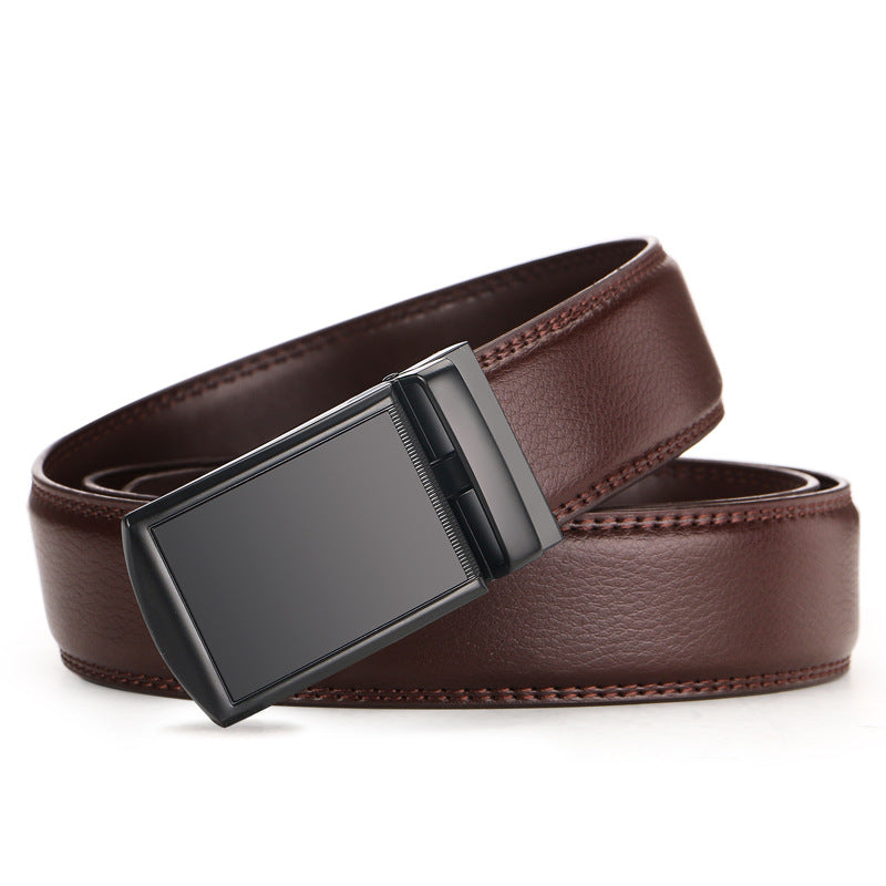 Reverse pull buckle belt