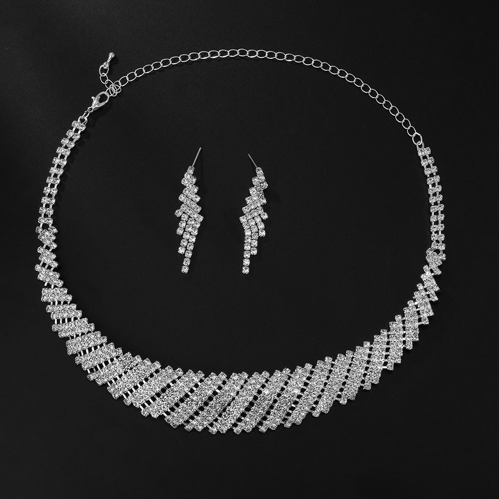 Rhinestone Bridal Jewelry Set with Tassel Design