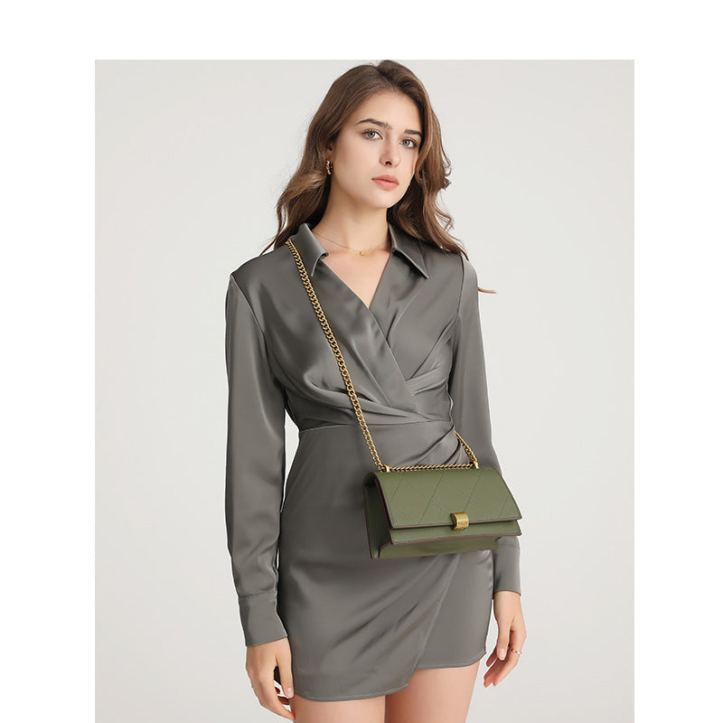 Rhombus Chain Crossbody Bag