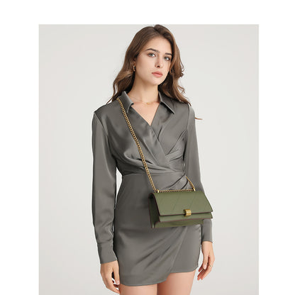 Rhombus Chain Crossbody Bag