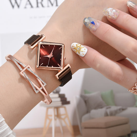 Rhombus-shaped watch