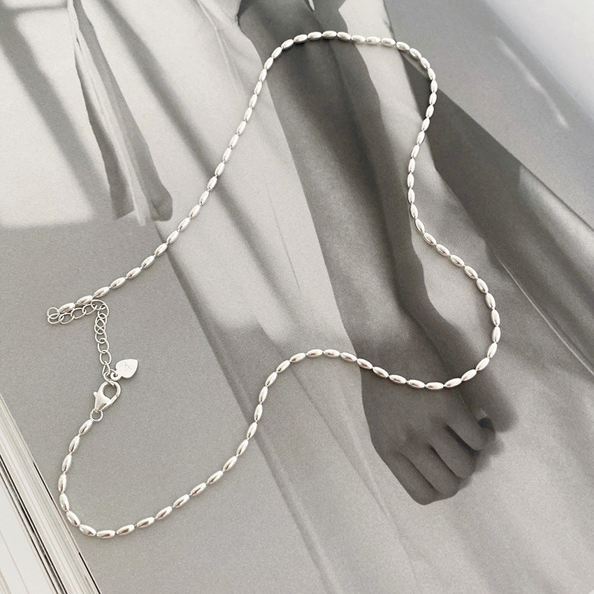 Rice-grain olive bead necklace