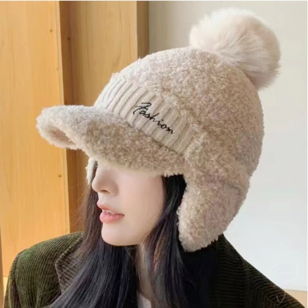 Riding ear-protecting Lei Feng cap
