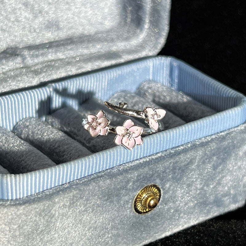 Ring