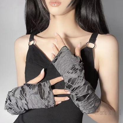 Ripped Gothic Half-Finger Gloves