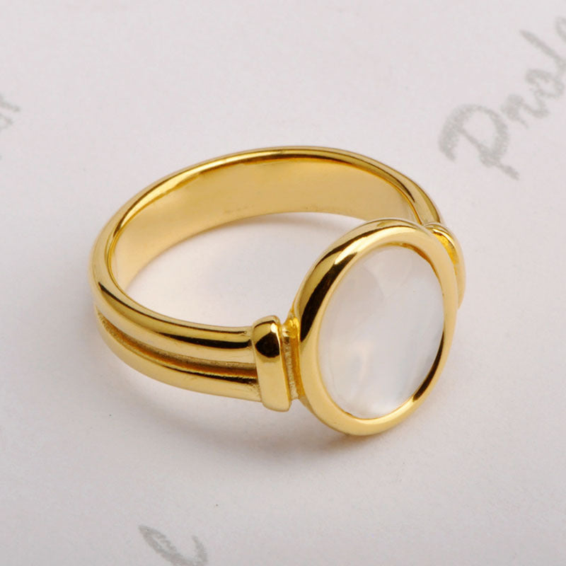 Roman Arc Shell Mother-of-Pearl Oval Ring