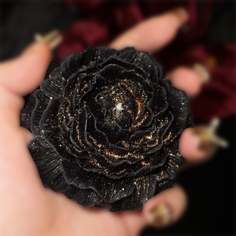 Rose and peony low-temperature candles