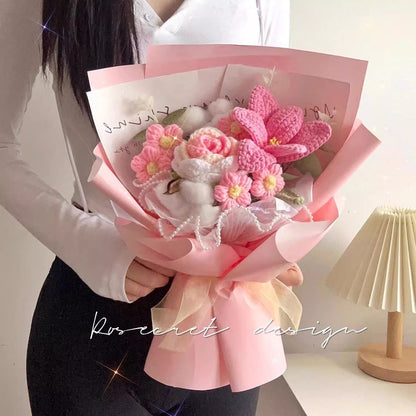 Rose and tulip knitted bouquet