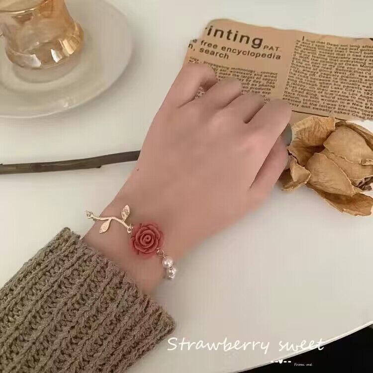 Rose Flower Baroque Pearl Bracelet