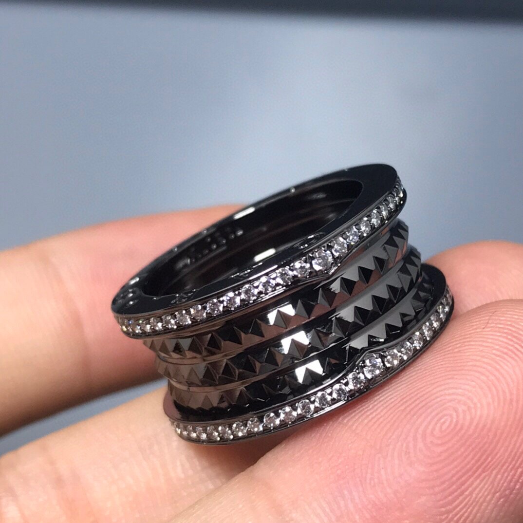 Rose Gold Diamond Studded Couple Rings