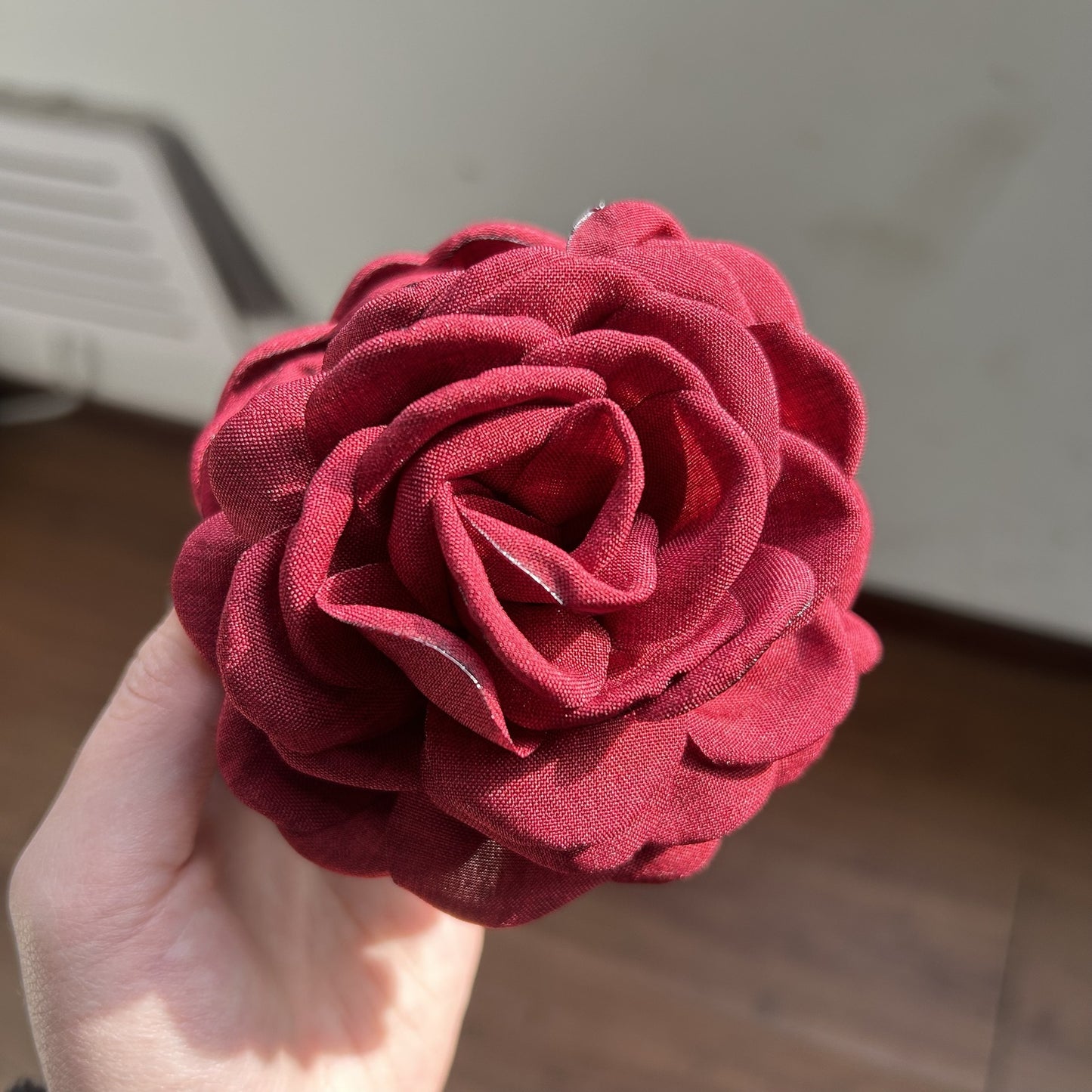 Rose Grab Clip