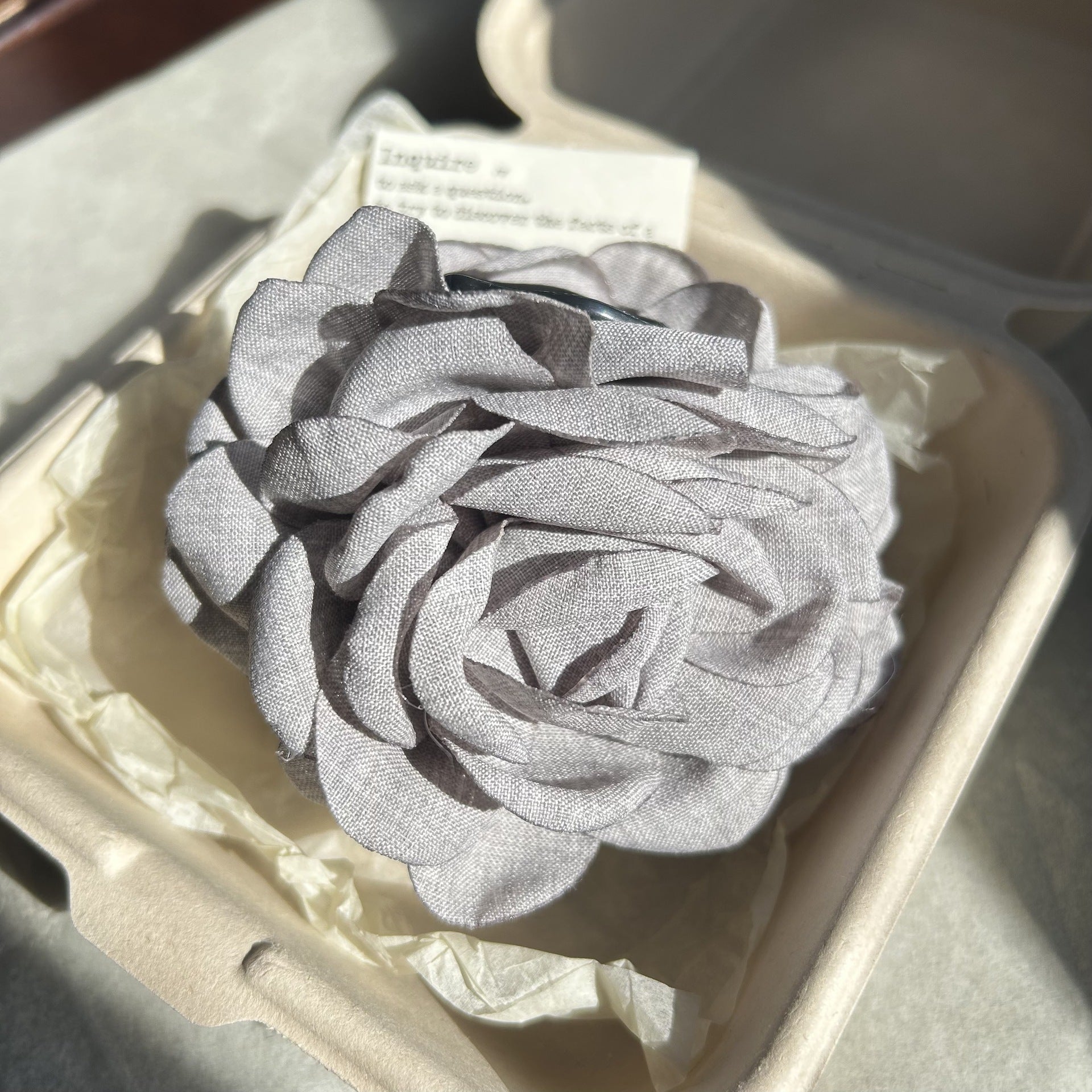 Rose Grab Clip