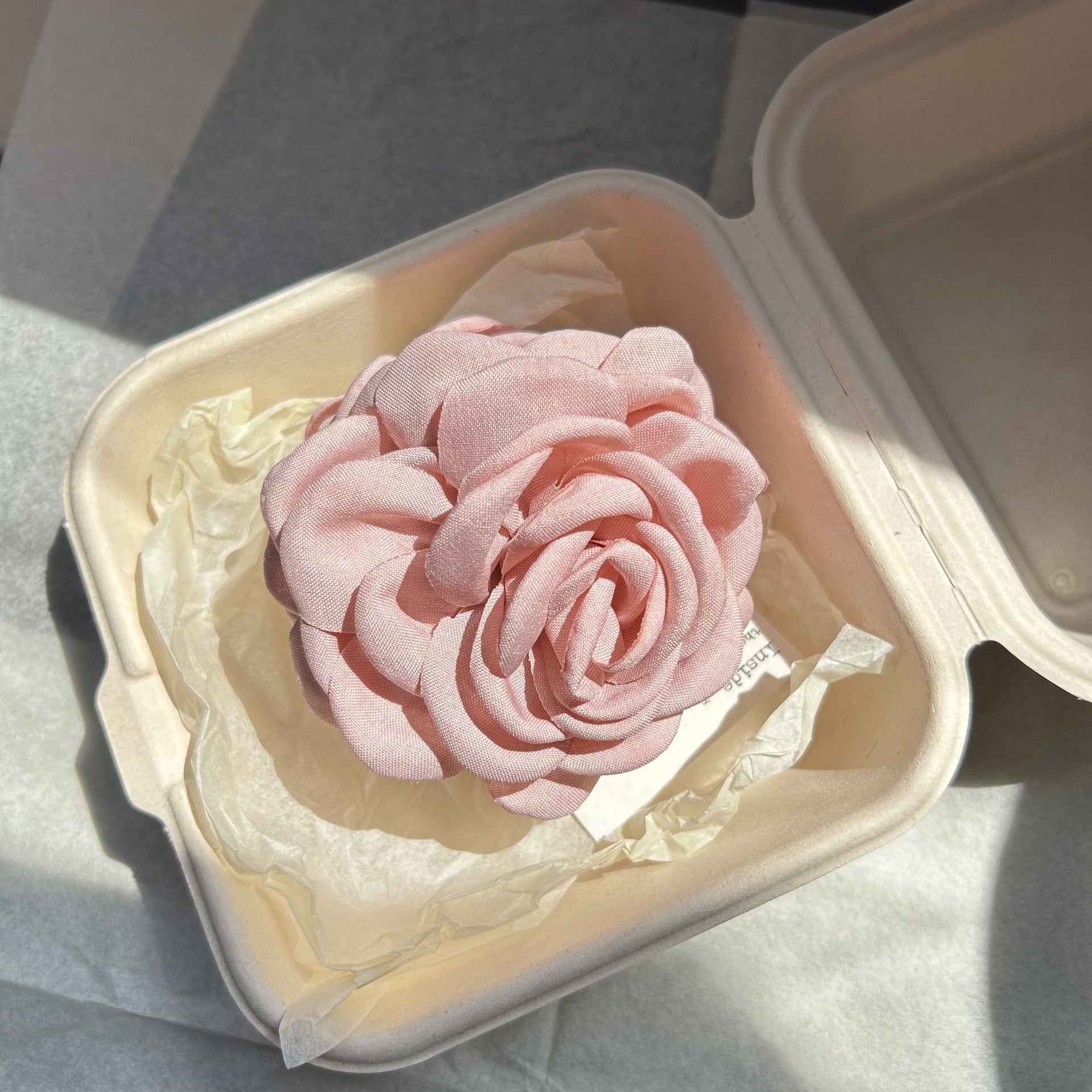 Rose Grab Clip