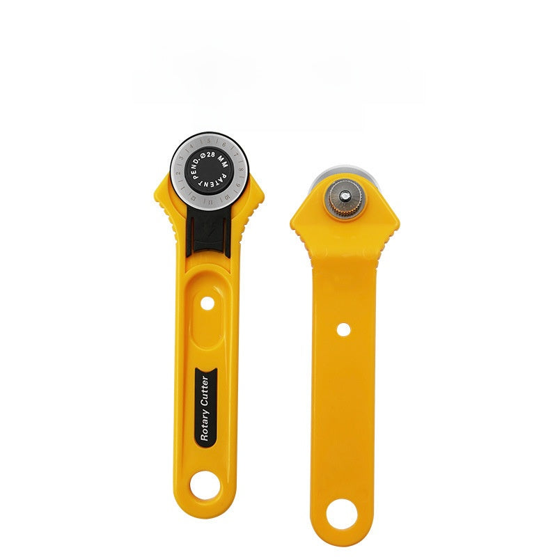 Rotary Fabric Cutting Blade with Ergonomic Handle