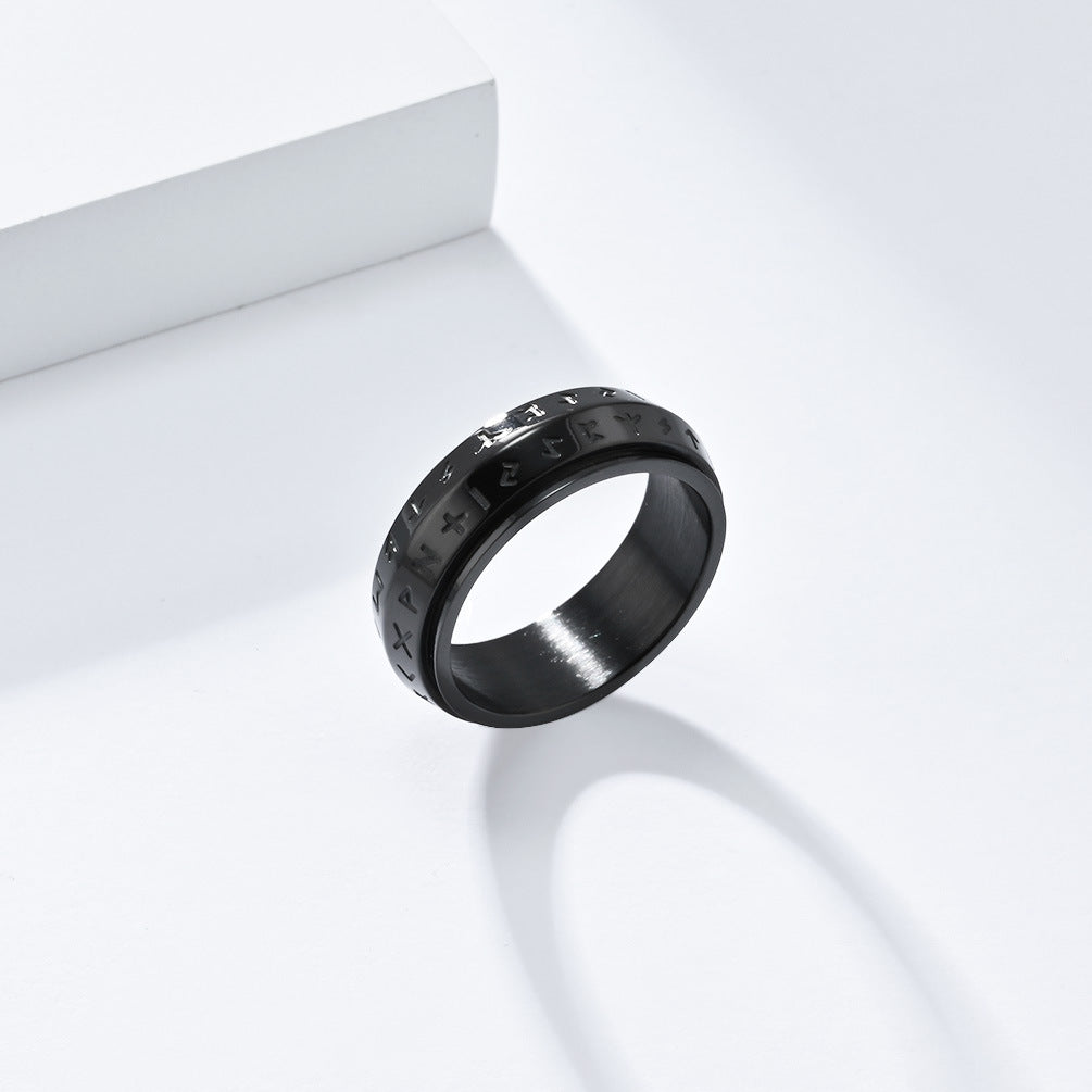 Rotatable ring ring ornament