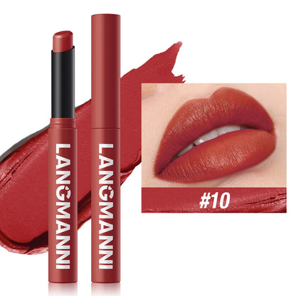 Rotating matte lipstick