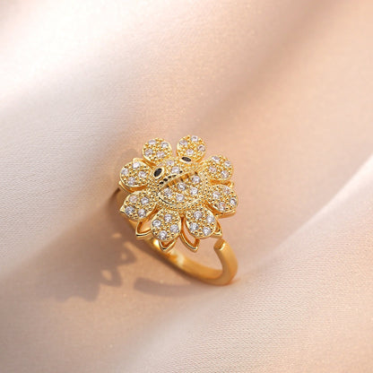 Rotating Zircon Four-Leaf Clover Ring for Women