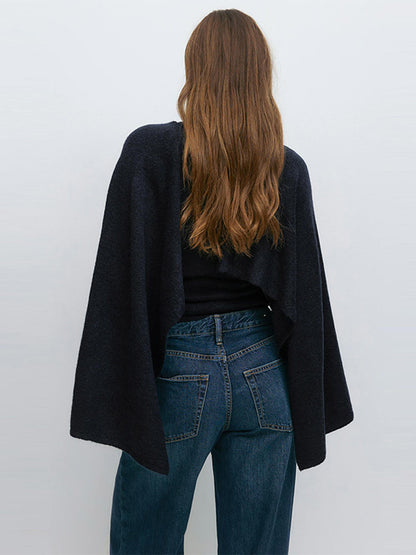 Round-neck cape shawl