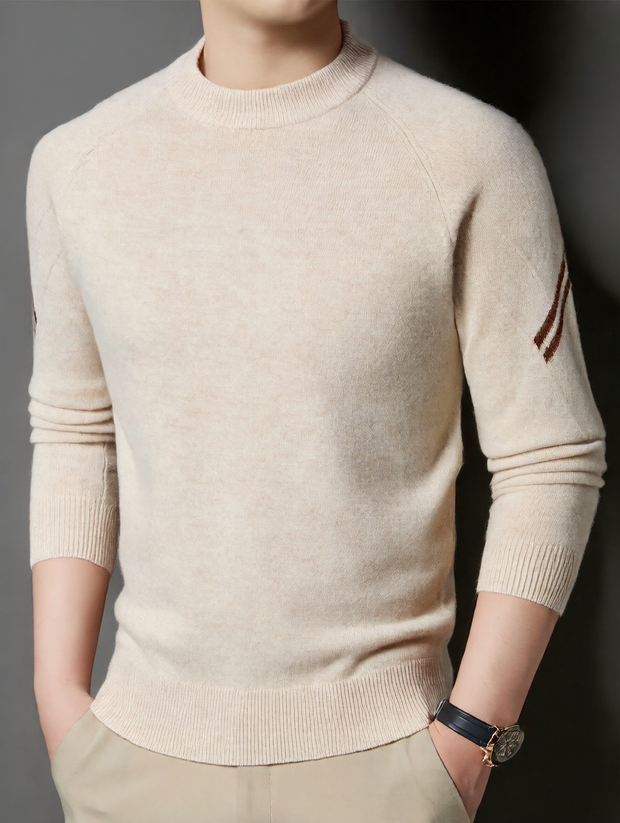 Round-neck casual sweater