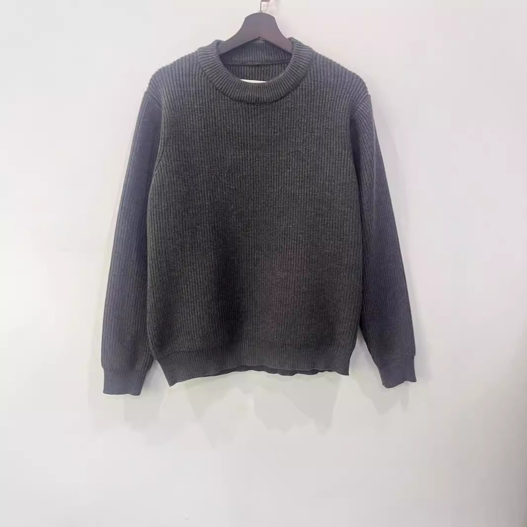 Round-neck knit sweater
