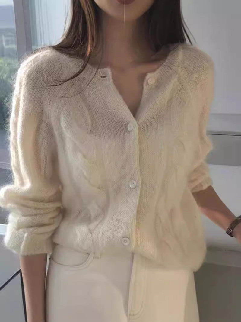 Round-neck knitted cardigan