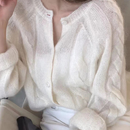 Round-neck knitted cardigan