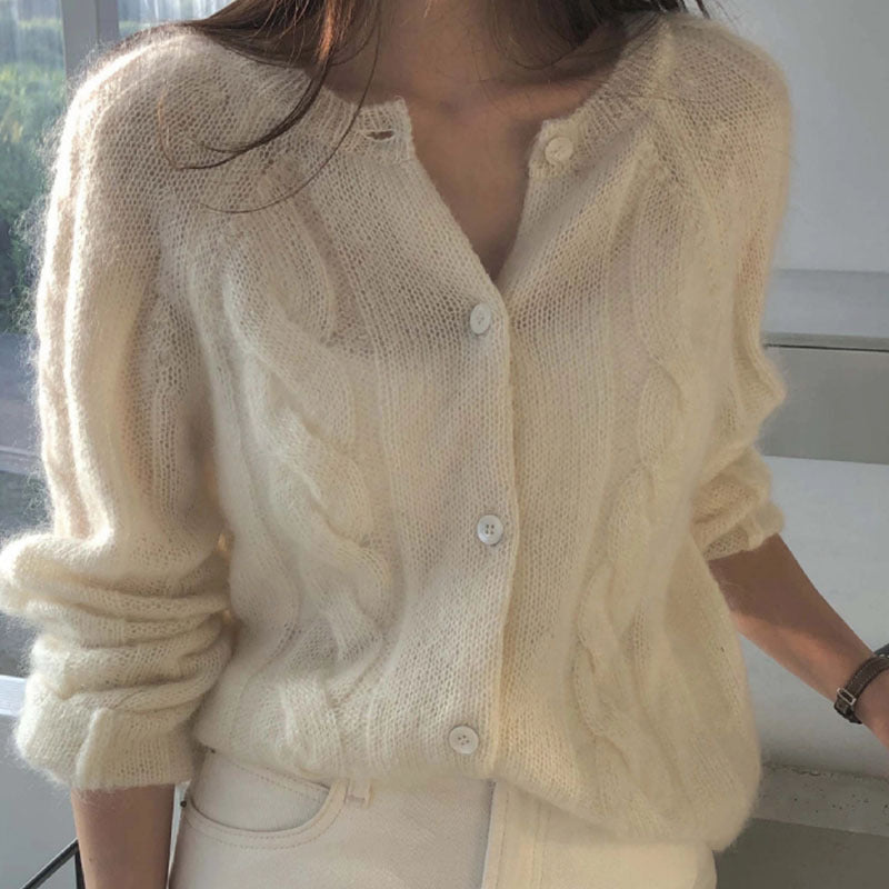 Round-neck knitted cardigan