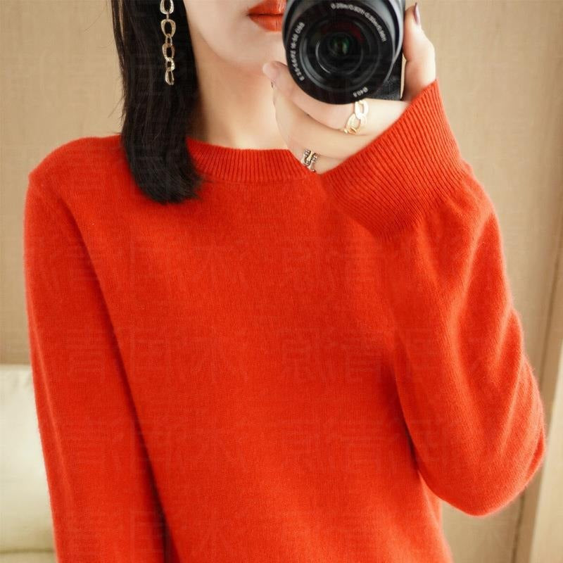 Round-neck long-sleeved pullover knitted sweater