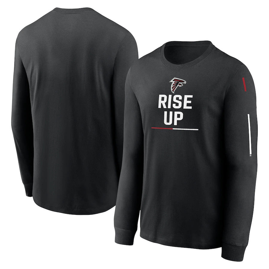 Round-neck long-sleeved T-shirt