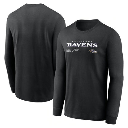 Round-neck long-sleeved T-shirt