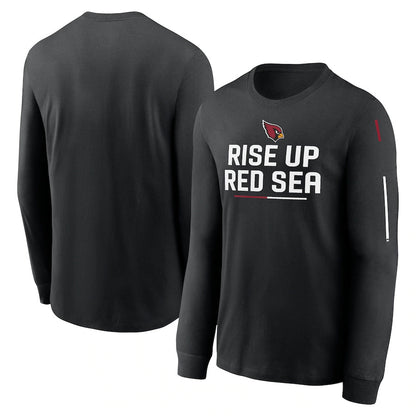 Round-neck long-sleeved T-shirt