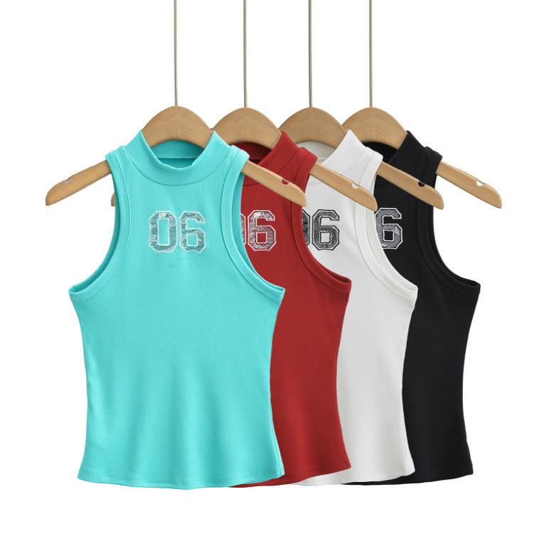 round-neck sleeveless vest and shorts set