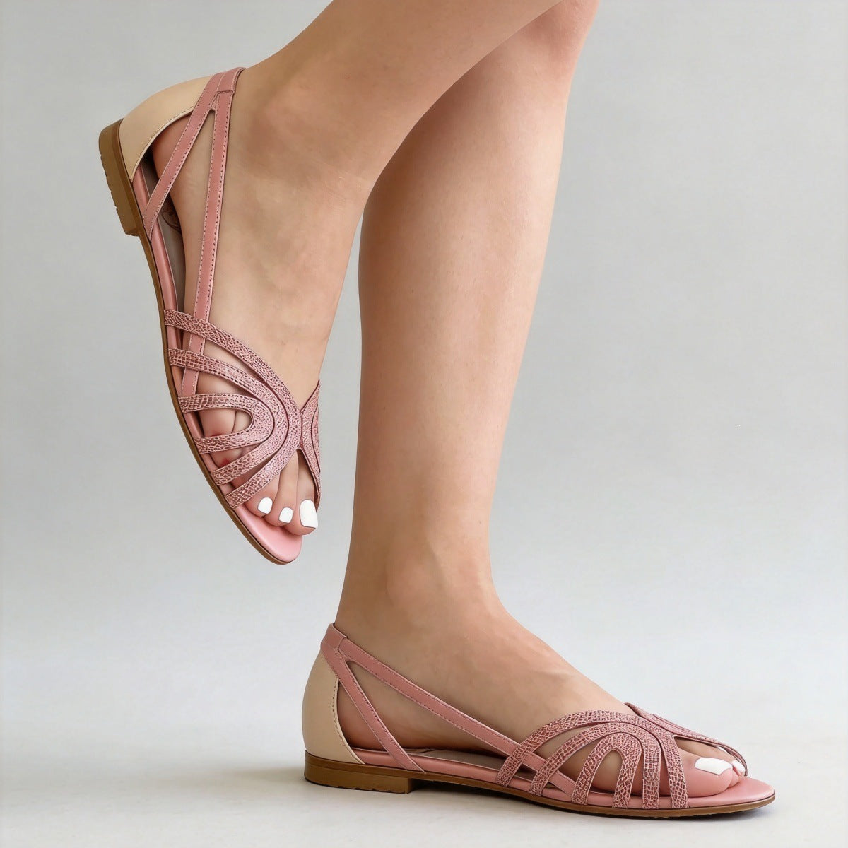 Round Toe Decorated Sandals